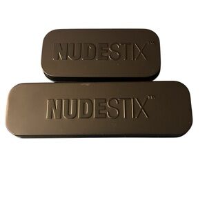 Nudestix Magnetic Luminous Eye Colour – Shade 06 Smoke (2.8 g)